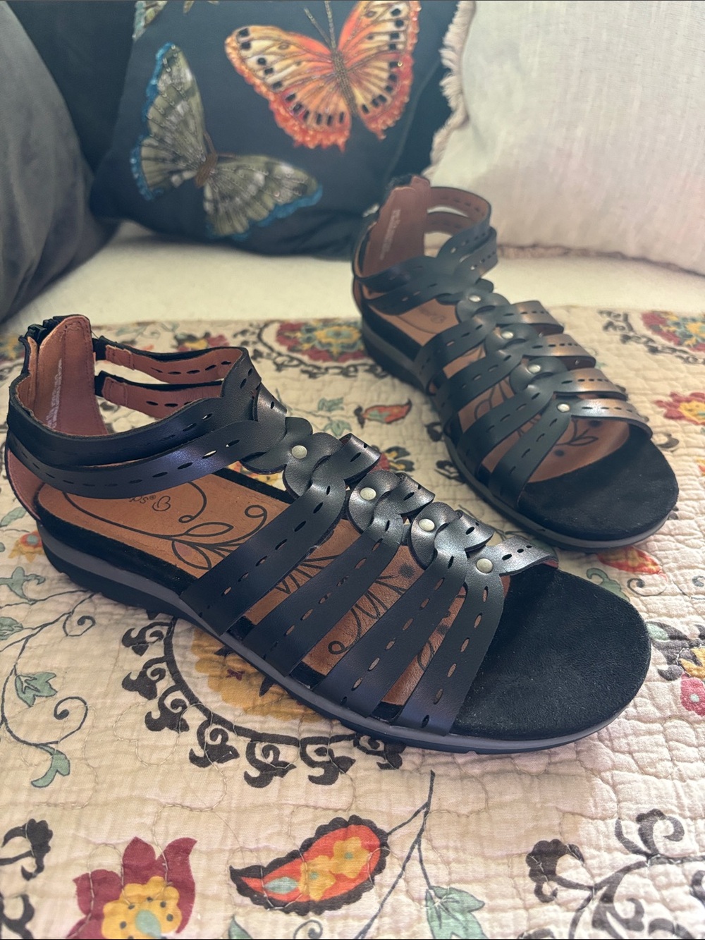 Baretraps Kaiser Black Gladiator Back Zip Sandals  Black Size 10 M